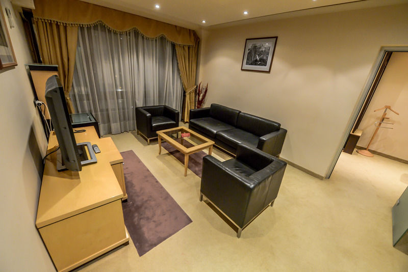 Hotel Park Novi Sad Exterior photo