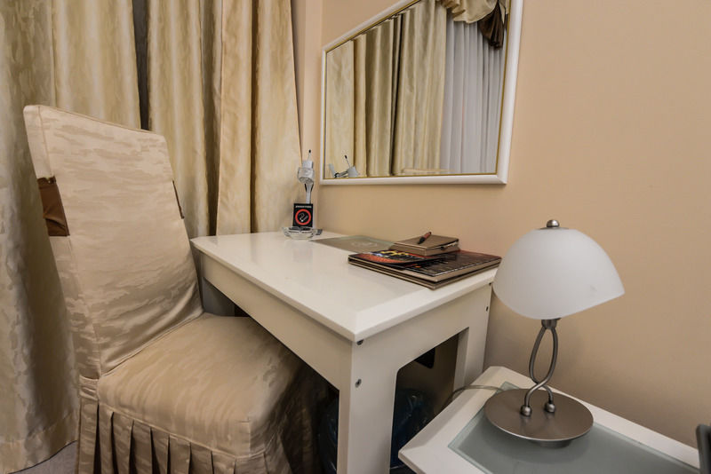 Hotel Park Novi Sad Exterior photo