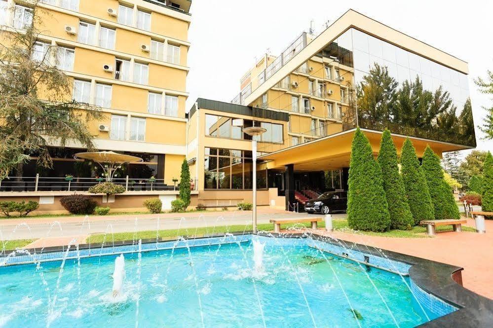 Hotel Park Novi Sad Exterior photo