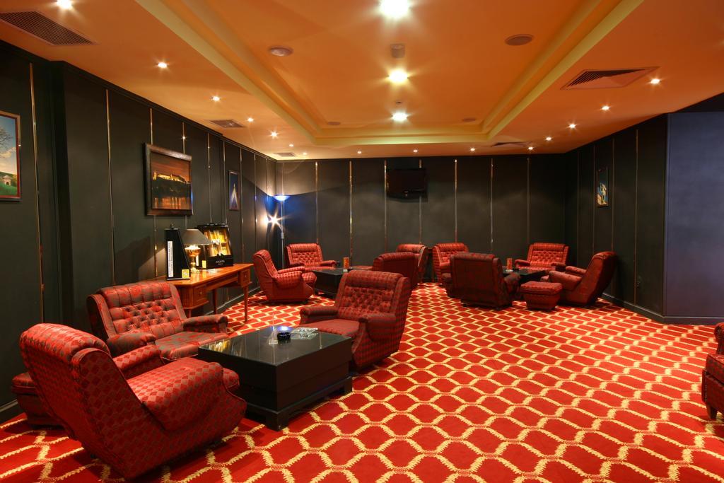 Hotel Park Novi Sad Exterior photo